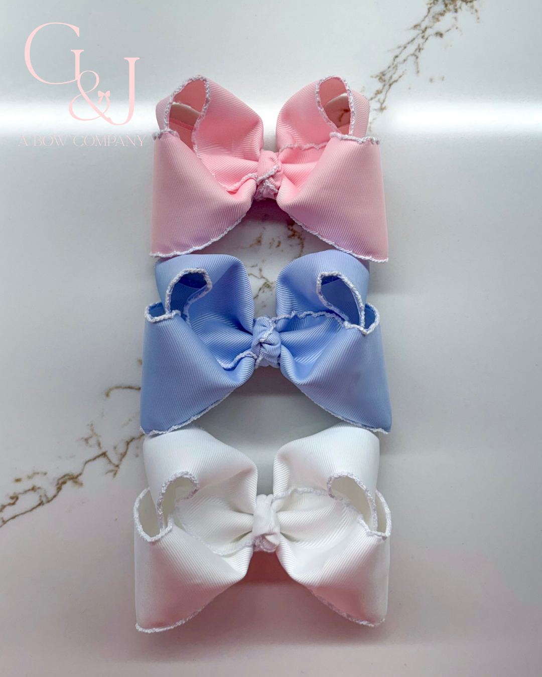 Solid Moonstitch Bow