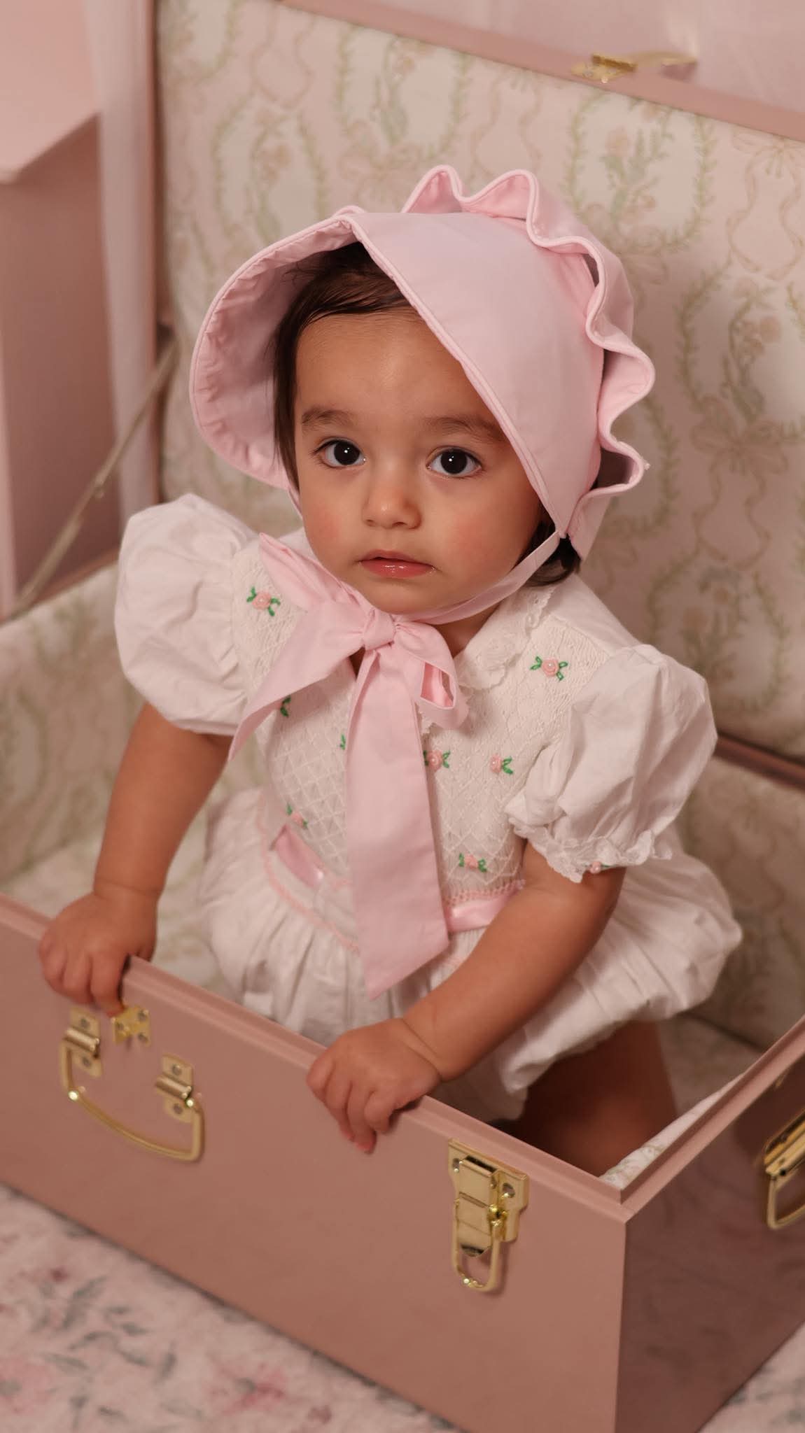 Hand Smocked Rosettes Bubble